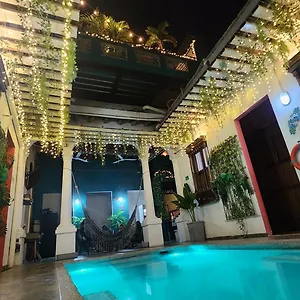  Hostal Baboon